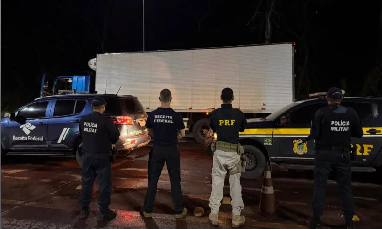 Operação Ágata Pantanal I apreende mercadorias e drogas em Corumbá