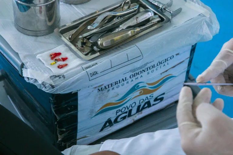 Programa Povo das Águas leva serviços essenciais a comunidades ribeirinhas no Baixo Pantanal