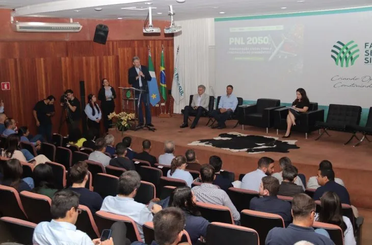 Leia mais sobre o artigo Logística de MS avança com foco na reativação ferroviária e modernização de transportes
