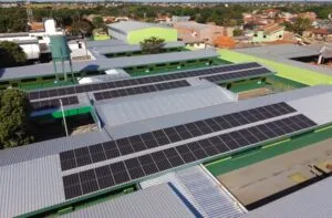 Leia mais sobre o artigo Escolas estaduais de MS adotam energia solar e reduzem conta de luz em até 40%