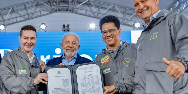 Lula diz que Bolsonaro agiu como o traidor de Tiradentes