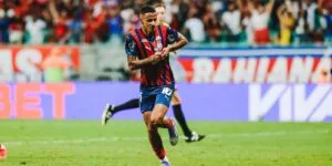 Leia mais sobre o artigo Bahia abre vantagem sobre Fluminense nas quartas da Copa do Brasil