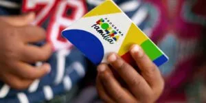 Leia mais sobre o artigo Caixa paga Bolsa Família a beneficiários com NIS final 3 nesta quarta-feira