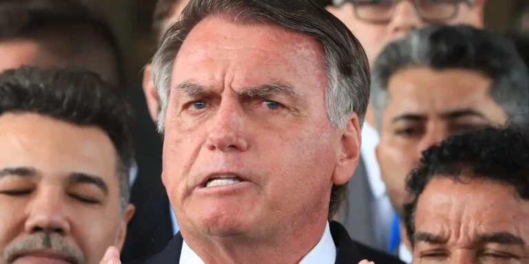 Moraes aprova cela especial para Bolsonaro na Papuda com TV e ar-condicionado