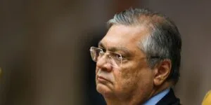 Leia mais sobre o artigo Dino decide que leis estrangeiras não valem automaticamente no Brasil