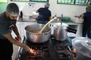 Leia mais sobre o artigo Gás natural encanado nas escolas estaduais de MS gera economia de gastos e segurança nas unidades