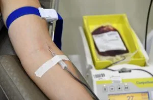 Leia mais sobre o artigo Estoques de sangue de tipos O-, O+ e A- entram em nível crítico em MS, alerta Hemosul