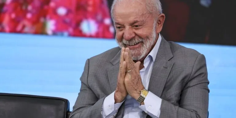 Reservas internacionais do Brasil crescem US$ 30 bi nos mil primeiros dias do governo Lula