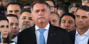Leia mais sobre o artigo Moraes diz que Bolsonaro ignora e desrespeita o Supremo