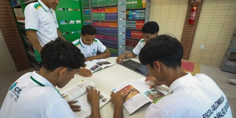 Pé-de-Meia inicia pagamento da 6ª parcela nesta segunda-feira; até 3,4 milhões de estudantes serão beneficiados