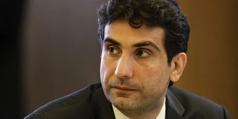 Pix deve permanecer sob gestão pública, diz Galípolo