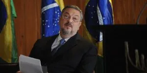 Leia mais sobre o artigo STF mantém decisão que anulou processo contra Palocci na Lava Jato