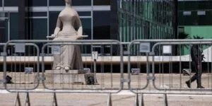 Leia mais sobre o artigo Barroso diz que julgamento envolve provas, e não disputa política
