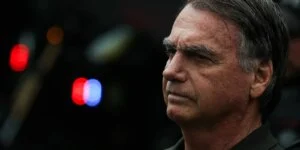 Leia mais sobre o artigo Bolsonaro é condenado a pagar R$ 1 mi em indenização por racismo