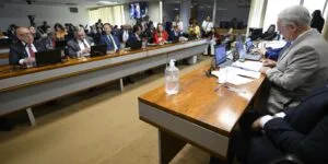 Leia mais sobre o artigo Comissão do Senado aprova isenção do IR para quem ganha até R$ 5 mil
