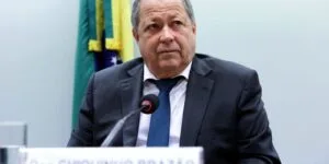 Leia mais sobre o artigo Dino mantém cassação do mandato do ex-deputado Chiquinho Brazão