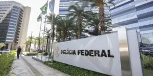 Leia mais sobre o artigo PF vai investigar origem do metanol que provocou intoxicações em SP