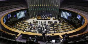 Leia mais sobre o artigo PL que isenta IR até R$ 5 mil será votado na quarta, 1º de outubro