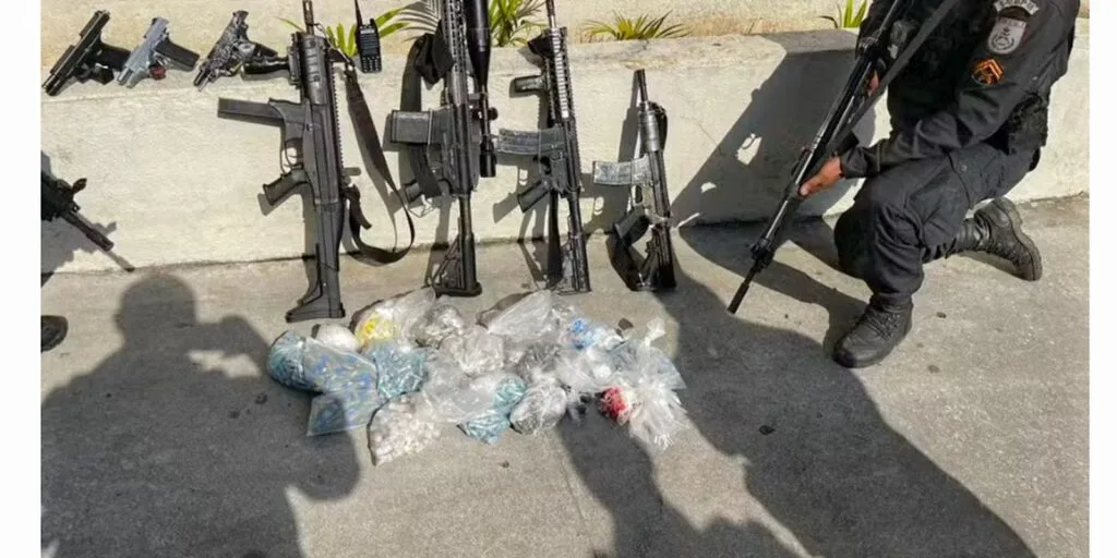 uzis apreendidos no rio de janeiro