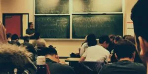 Leia mais sobre o artigo Pé-de-Meia paga 6ª parcela a estudantes nascidos em novembro e dezembro