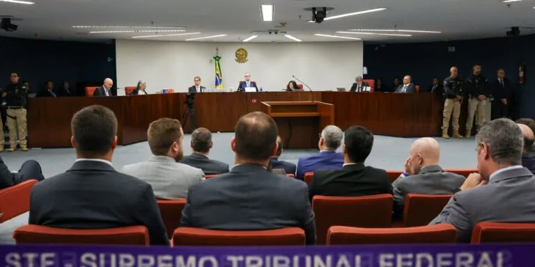 Saiba como foram os dois primeiros votos pela condenação de Bolsonaro no STF
