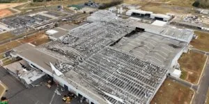 Leia mais sobre o artigo Toyota suspende produção no país após chuva destruir fábrica em SP