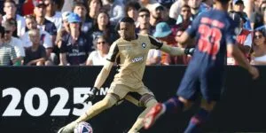 Leia mais sobre o artigo Ederson se machuca e John, ex-Botafogo, é convocado para amistosos