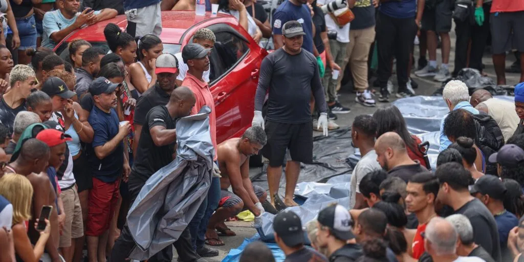 Forum Brasileiro de Seguranca Publica condena operacao no Rio comando vermelho