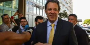 Leia mais sobre o artigo Haddad comemora aprovação da isenção do IR na Câmara: “foi um golaço!”