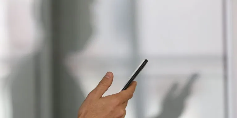 Instabilidade do Pix em grandes cidades coincide com falha na Amazon